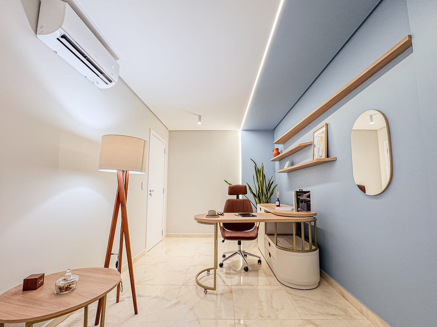 Sala Cais - Clínica Leme - Saúde integrada Psicóloga/Psiquiatra em Tianguá Consultório para alugar em Tianguá Aluguel de sala Clínica de Psicologia