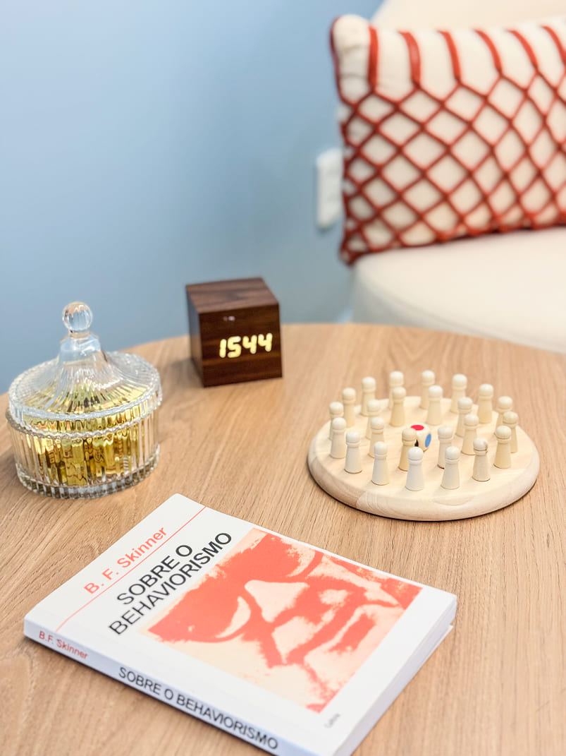 Sala Farol - Clínica Leme - Saúde integrada Psicóloga/Psiquiatra em Tianguá Consultório para alugar em Tianguá Aluguel de sala Clínica de Psicologia