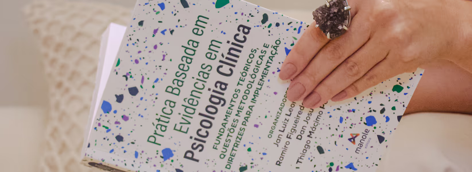 Clínica Leme - Saúde integrada Psicóloga/Psiquiatra em Tianguá Consultório para alugar em Tianguá Aluguel de sala Clínica de Psicologia